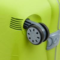 Чемодан Light Ltd Edition M, зеленый
