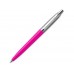 Шариковая ручка Parker Jotter, цвет MAGENTA, цвет чернил синий, толщина линии M , в подарочной коробке