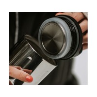 Вакуумный термос с керамическим покрытием бытовой, тм bobber, 590 мл. Артикул Bottle-590 Glossy (зеркальный)